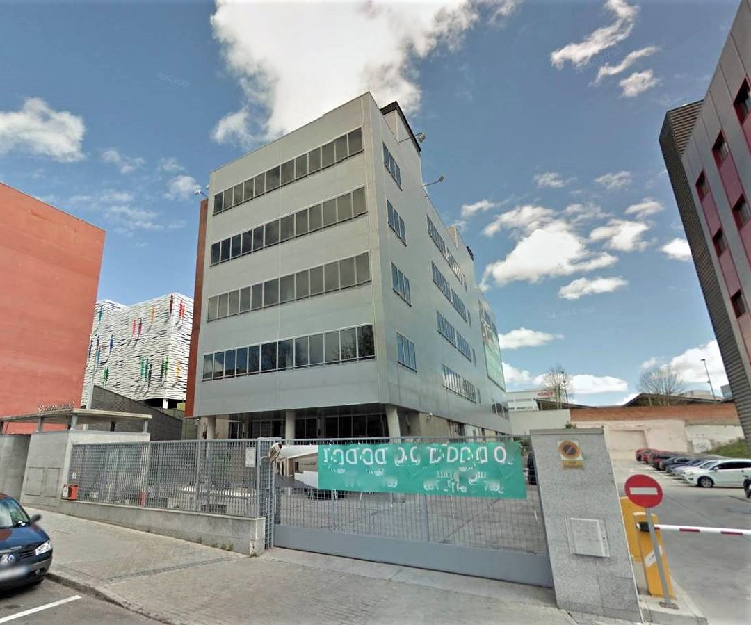 Office Building – Santa Leonor, 32